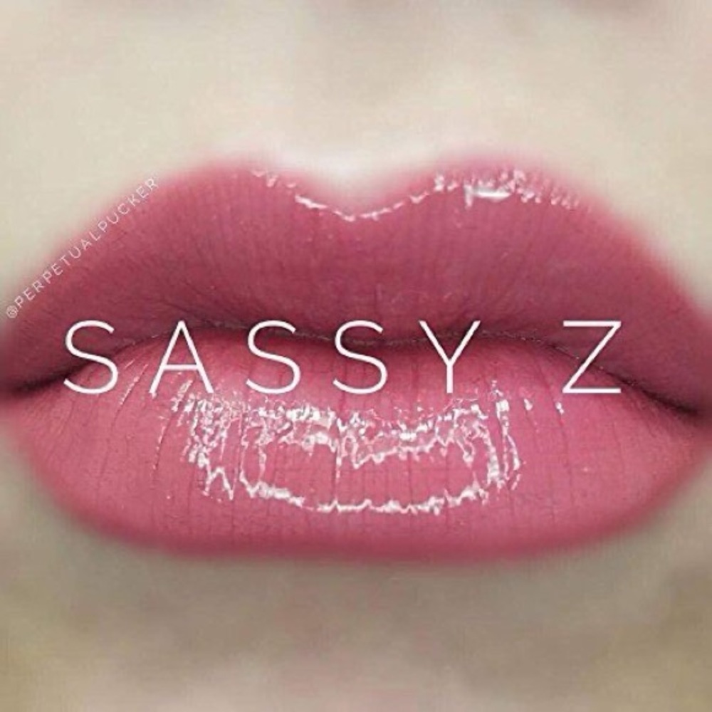 Lipsense by SeneGence up to 18 hr lipstick sweat proof, waterproof, kiss proof